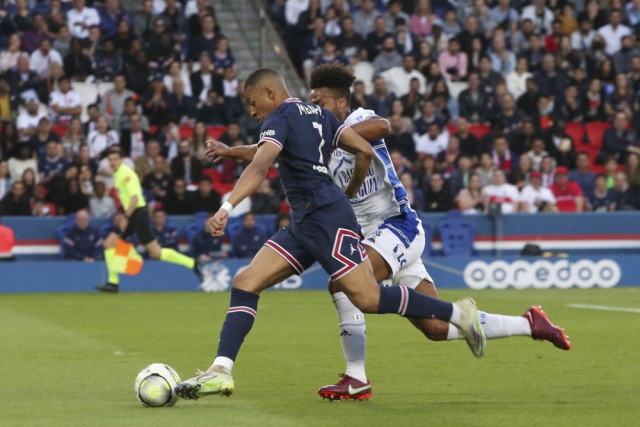Cu Messi, Neymar și Mbappe în teren, PSG a remizat cu Troyes, după ce a condus cu 2-0_2