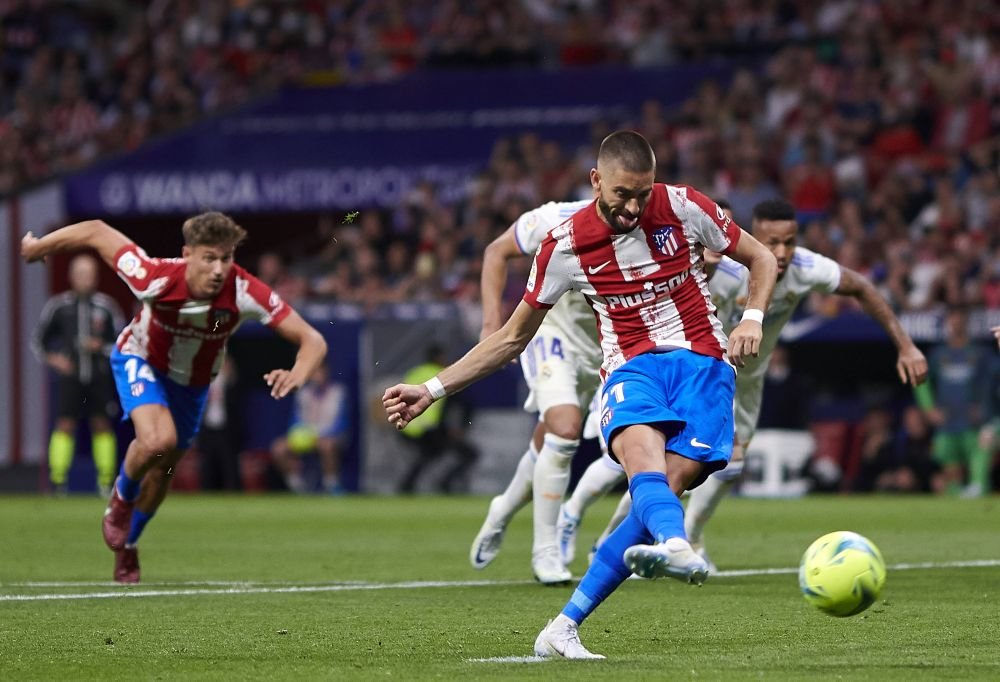 Atletico se 'agață' de locul de Champions League după victoria în fața campioanei Spaniei! Carrasco, unic marcator din penalty _8