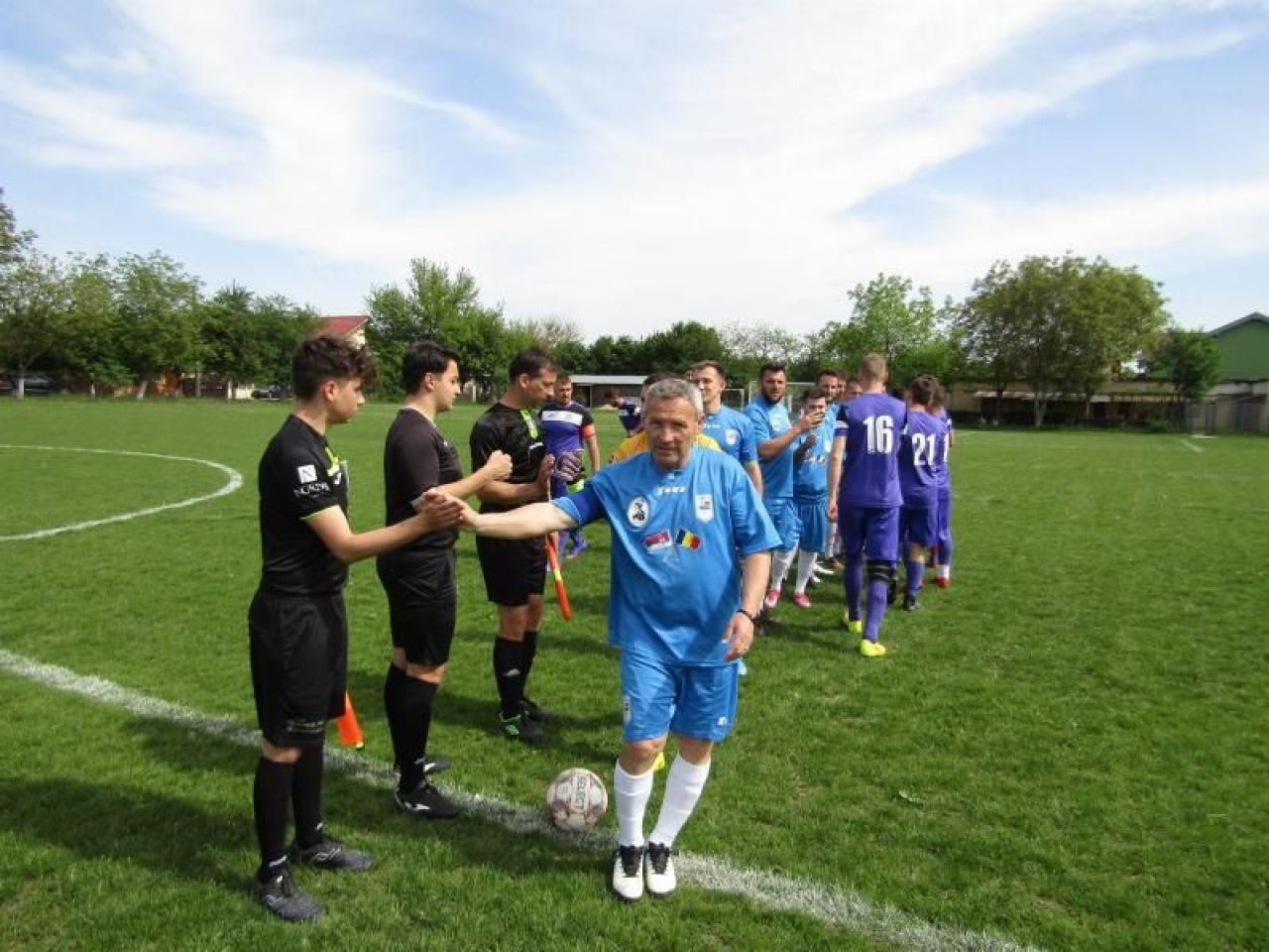 Ultima ispravă a ”tricolorului” cu un meci și un gol la națională, care încă joacă la aproape 58 de ani_6