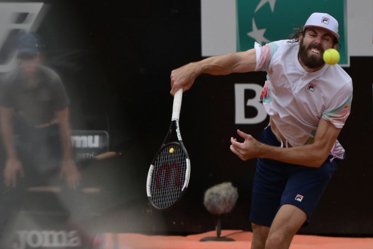 Stan Wawrinka, prima victorie în ATP, după un an și trei luni: tenismenul de 37 de ani l-a trimis acasă pe „baschetbalistul” Opelka_1