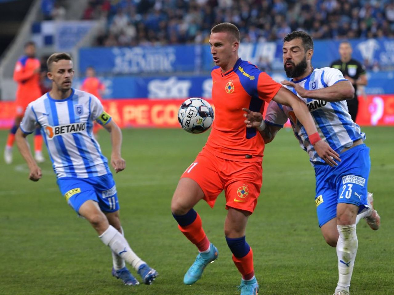 Detalii din culisele transferului lui Ivan Mamut de la Universtatea Craiova la FCSB: „M-a sunat Mihai Rotaru, nici măcar nu-l văzusem la față! Am zis da!” _4