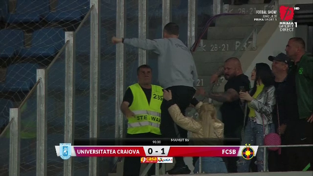 ”Eh... am glumit”. Cum a explicat MM Stoica gestul interpretabil cu steward-ul de la Craiova_6