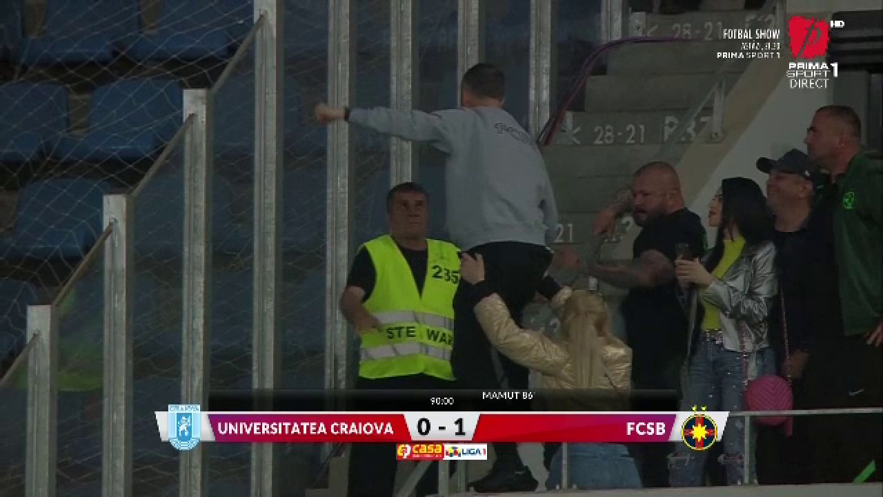 ”Eh... am glumit”. Cum a explicat MM Stoica gestul interpretabil cu steward-ul de la Craiova_6