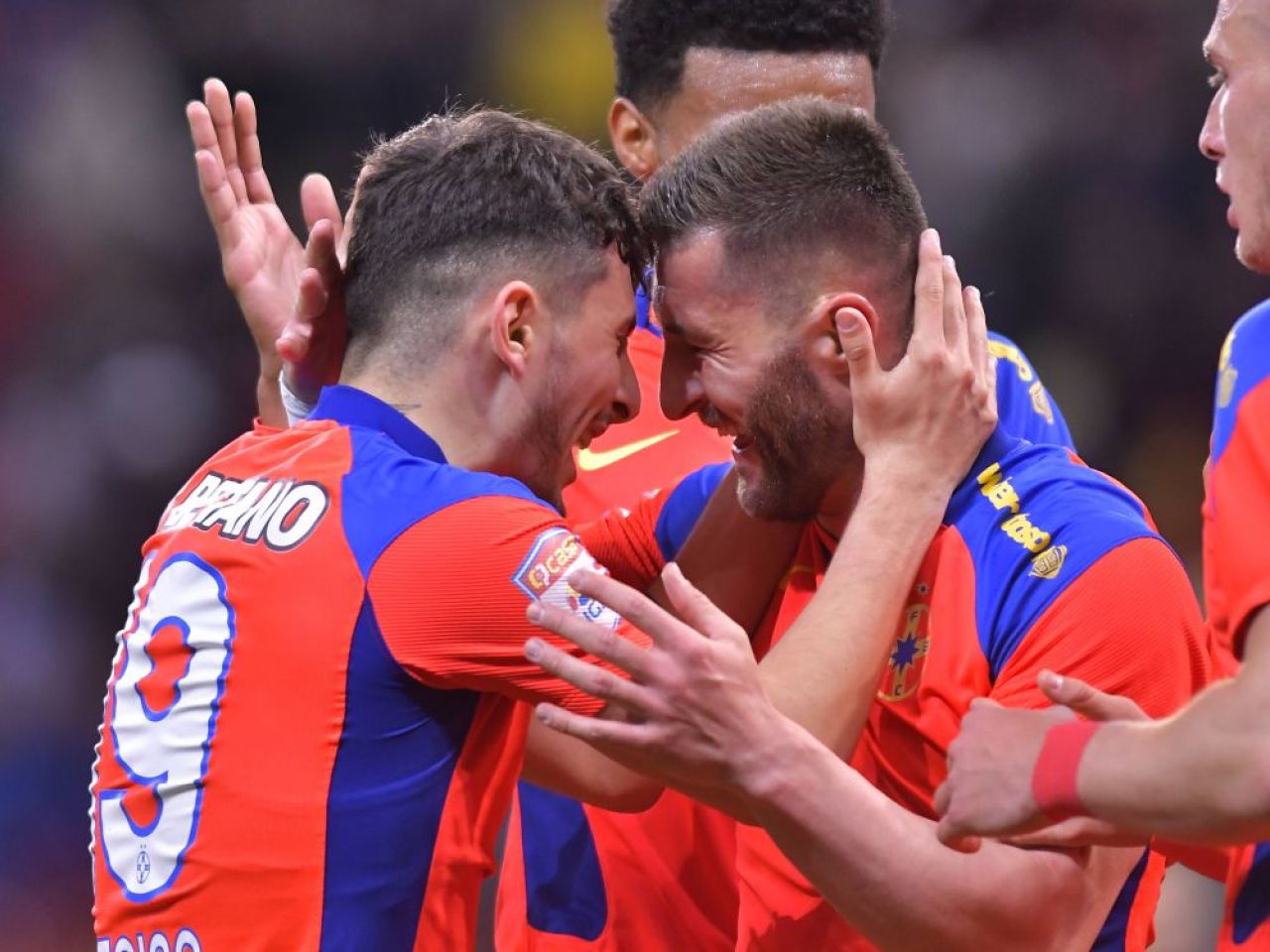 Surpriză de proporții! FCSB - CFR Cluj s-ar putea juca, până la urmă, pe Arena Națională: ”Se încearcă ajungerea la un consens”_1