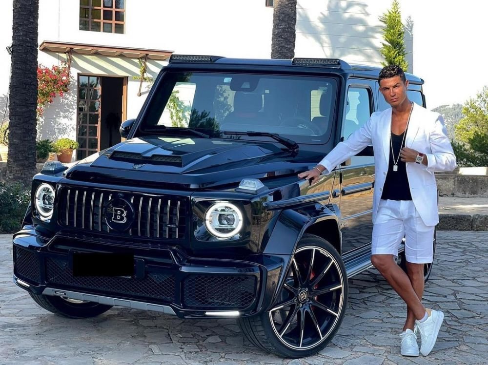 Cristiano Ronaldo, poză de aproape 4 milioane de like-uri într-o singură oră. Fanii au fost uimiți de felul în care arată _4