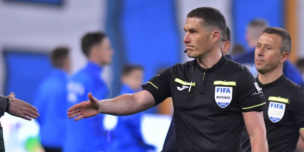 Istvan Kovacs, prestație slabă în prima repriză a derby-ului Craiovei! N-a văzut primul penalty, al doilea n-a fost_1