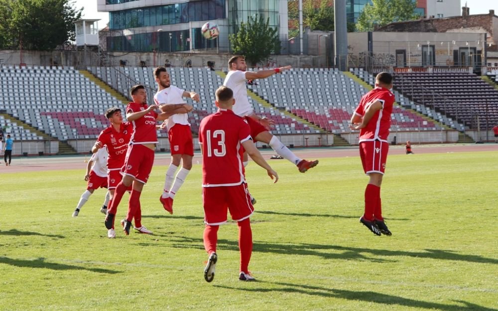 Fiul lui Anghel Iordănescu, eliminat în meciul cu rivala alb-roșie din campionat!_7