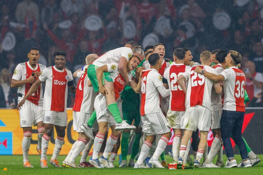 Ajax Amsterdam e din nou campioană în Olanda! ”Lăncierii” cu câștigat titlul cu numărul 36 după o victorie la scor_20