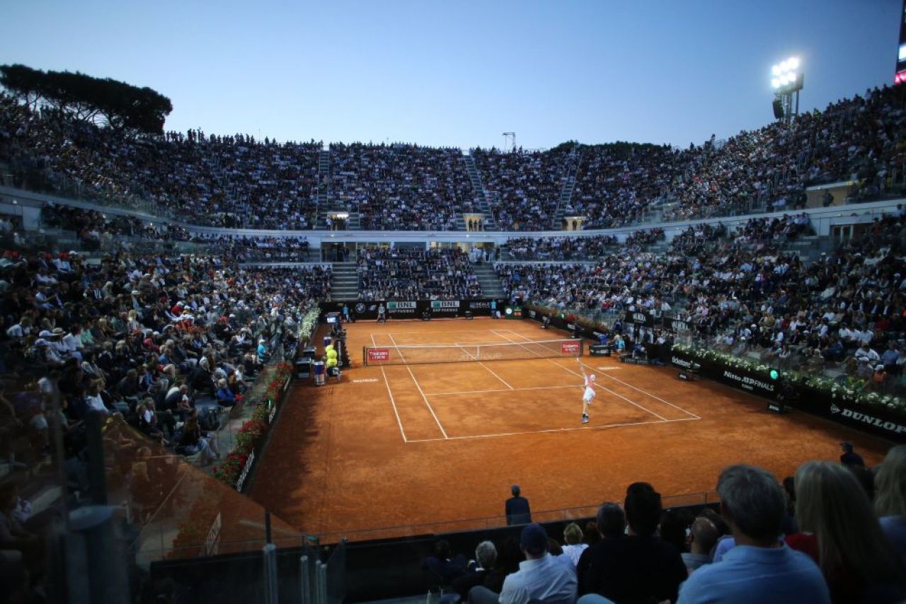 Rafael Nadal, învins de Shapovalov, în optimi la Roma: „Regele Zgurii” suferă o contra-performanță pentru prima dată, după 13 ani_1
