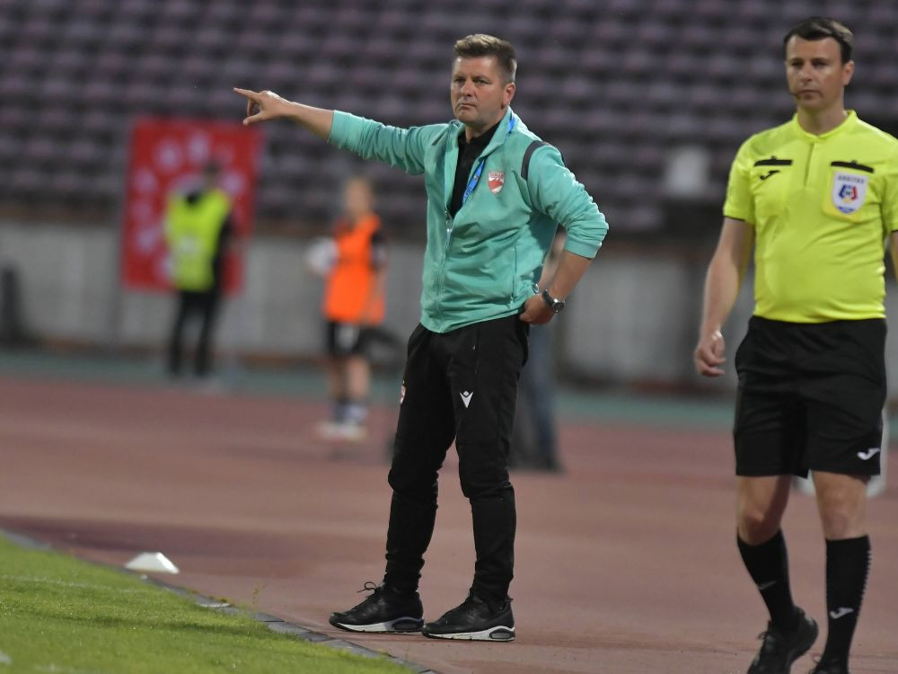 I se clatină scaunul lui Ionuț Badea la UTA Arad? Precizările tehnicianului despre informațiile apărute în presă _12