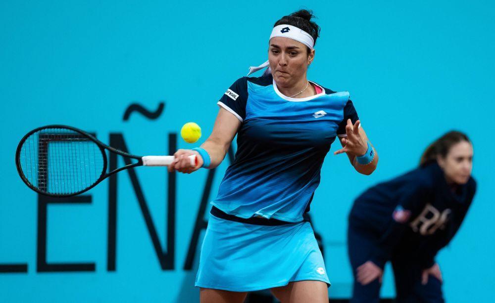 Victoria cu Simona Halep i-a dat aripi! Ons Jabeur a reușit revenirea anului în tenisul feminin: a întors-o pe Maria Sakkari de la 6-1, 5-2_15