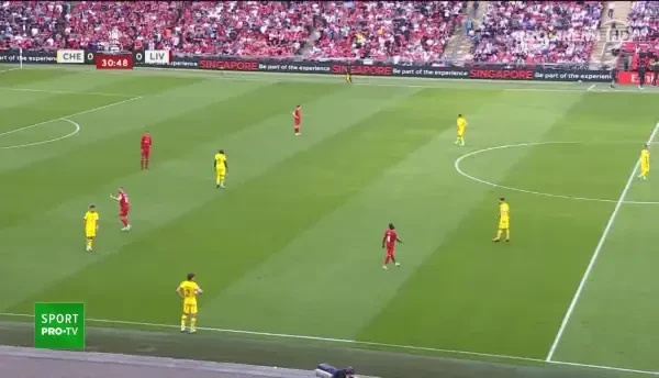 Chelsea - Liverpool | Minutul 32: Salah s-a accidentat și a fost înlocuit cu Diogo Jota.