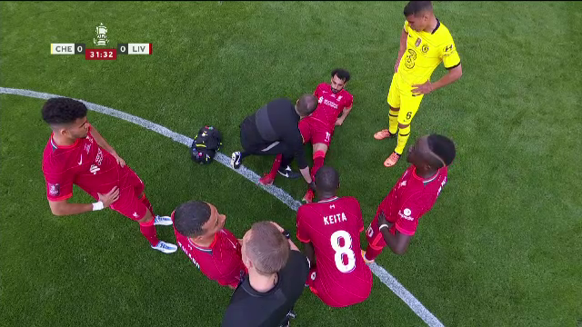 Veste cum nu se poate mai proastă pentru Liverpool! Salah s-a accidentat în prima repriză a finalei FA Cup cu Chelsea