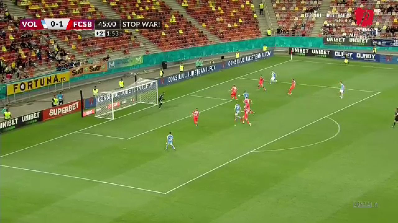 Greșeală la golul marcat de Voluntari în poarta FCSB-ului! Mingea a trecut printre picioarele unui om ”de bază”_1