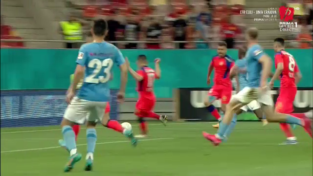 Greșeală la golul marcat de Voluntari în poarta FCSB-ului! Mingea a trecut printre picioarele unui om ”de bază”_8