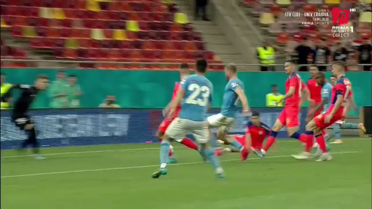 Greșeală la golul marcat de Voluntari în poarta FCSB-ului! Mingea a trecut printre picioarele unui om ”de bază”_14
