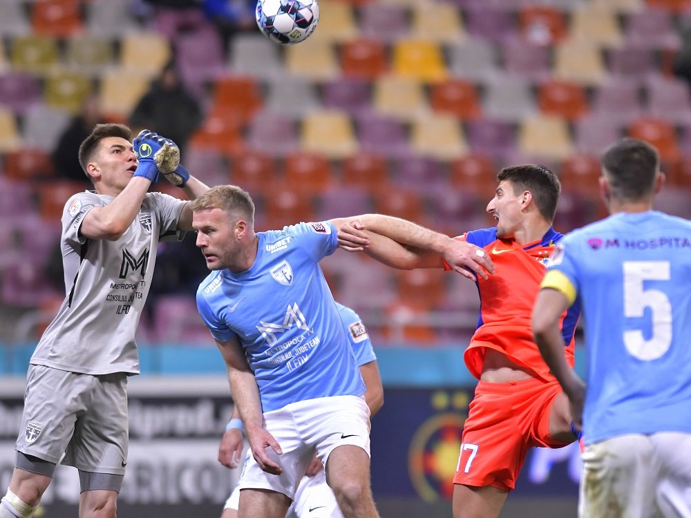 Voluntari - FCSB 2-2! Egalați din ofsaid, „roș-albaștrii” nu mai depind doar de ei în lupta pentru titlu înainte de ultima etapă_7
