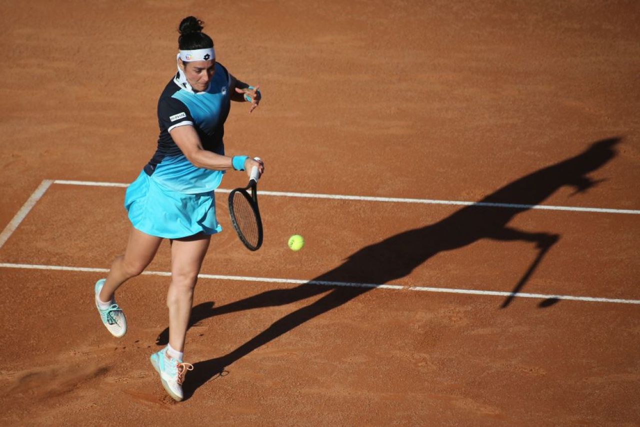 „Monstruos de bune” Iga Swiatek și Ons Jabeur au readus constanța în circuitul WTA și se întâlnesc într-o finală cu scântei la Roma_10