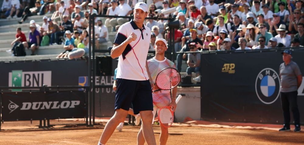 Minunea a ținut mai mult de 3 zile! :) „David și Goliat”, Schwartzman și Isner s-au calificat în finala turneului de dublu, la Roma_4