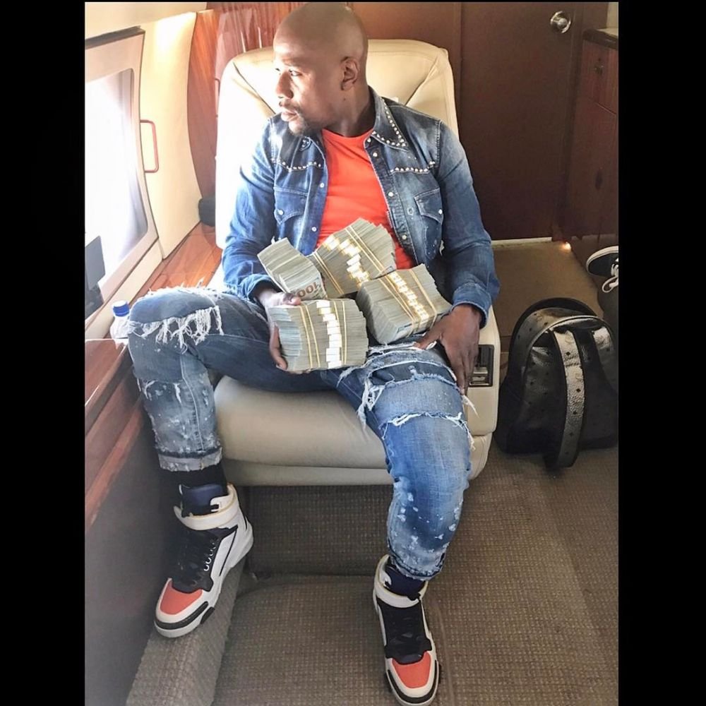 Floyd Mayweather, dezvăluiri fără rețineri: „Nu fac sex pe gratis! Fie o plătesc eu, fie mă plătește ea pe mine!” _24