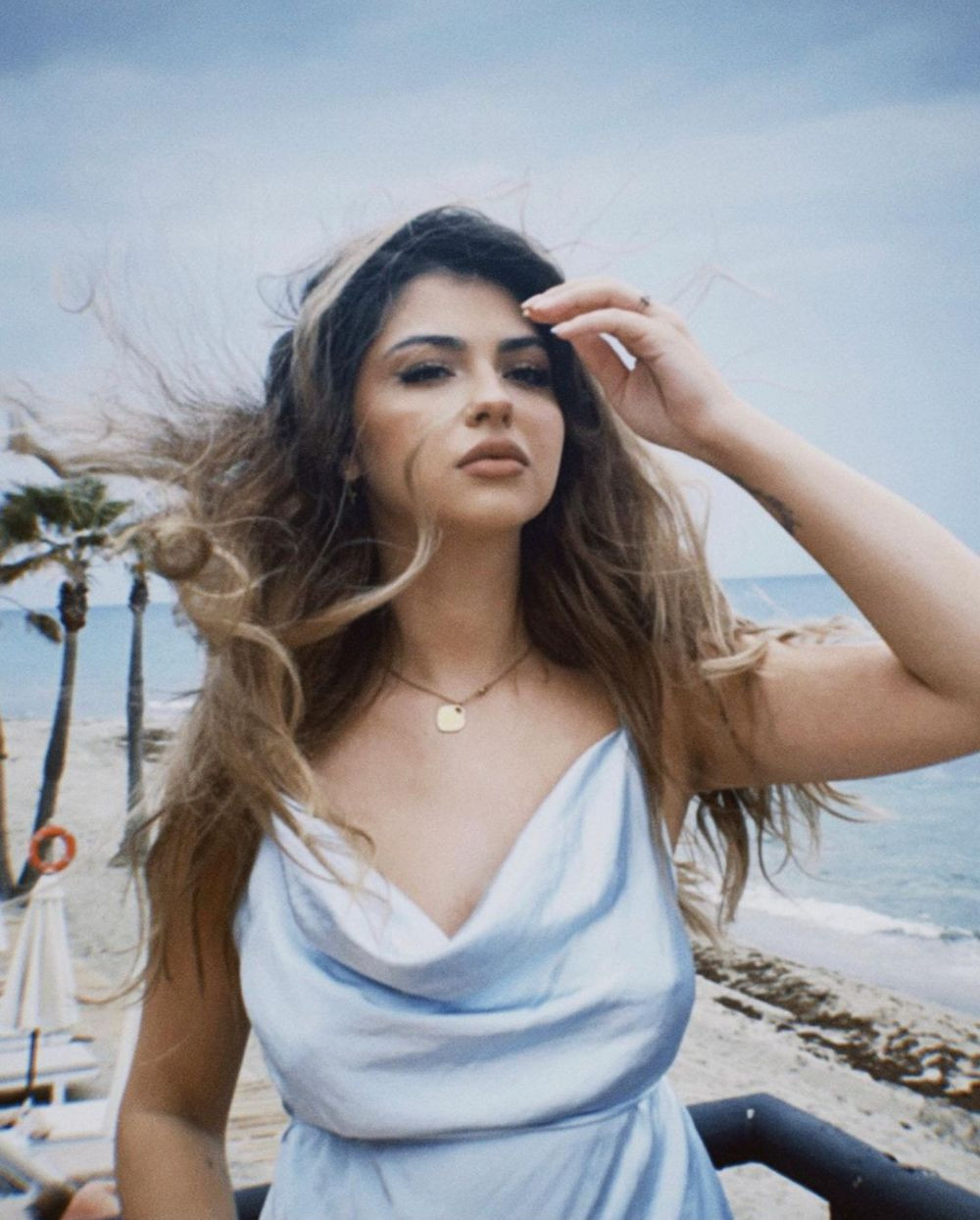 Logodnica lui Cristi Manea, spectacol la sărbătoarea pentru titlu a CFR-ului. Tânăra de 24 de ani, o adevărată apariție_26