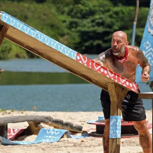 Zmărăndescu și-a acoperit tatuajul cu primul său fiu! Mihai Zmărăndescu nu l-a iertat: „A avut nesimțirea să posteze!” _2