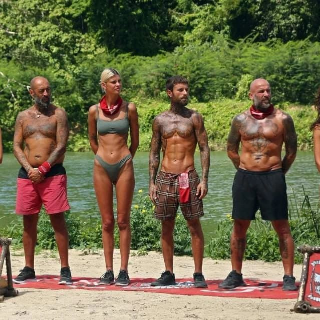 Zmărăndescu și-a acoperit tatuajul cu primul său fiu! Mihai Zmărăndescu nu l-a iertat: „A avut nesimțirea să posteze!” _8