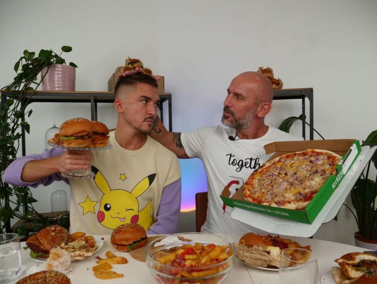 Zmărăndescu și-a acoperit tatuajul cu primul său fiu! Mihai Zmărăndescu nu l-a iertat: „A avut nesimțirea să posteze!” _13
