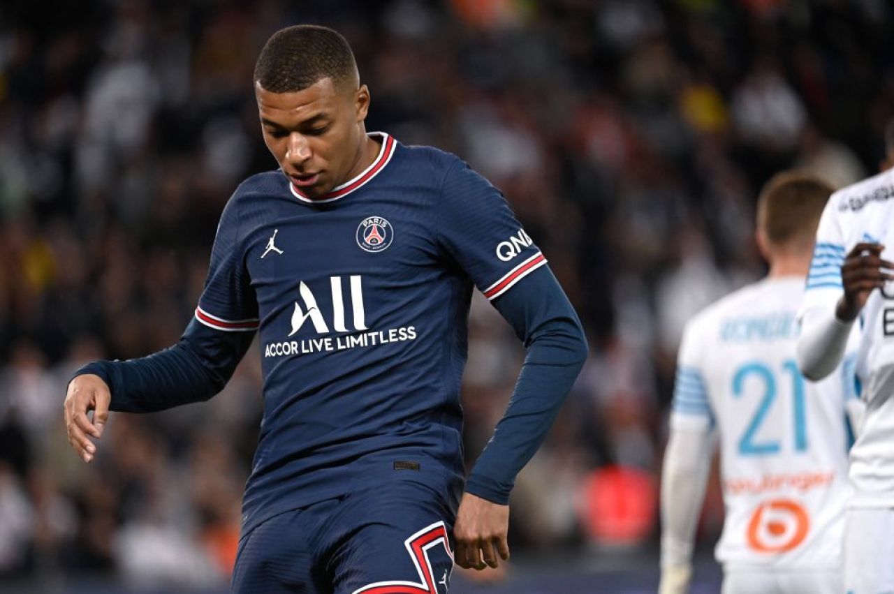 Îl urcă pe un munte de bani! PSG și ultima ofertă pentru Kylian Mbappe: salariu de nerefuzat ca să uite de Real Madrid_4