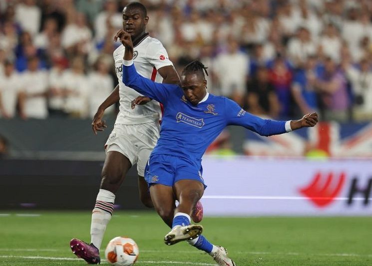 Frankfurt - Rangers 1-1 (5-4 d.ld) | TRAPPanele! Locul 11 din Bundesliga câștigă Europa League și se califică în Champions League! Seară neagră pentru Hagi Jr. _6