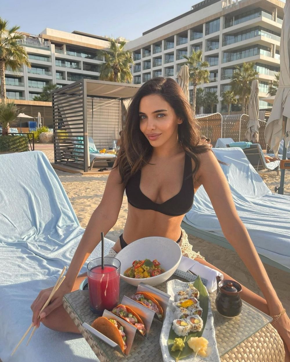 A zburat în secret la Madrid, iar toți spuneau că semnează cu Real! Gundogan a 'semnat' cu un model ultra sexy! Ea l-a dat de gol _43