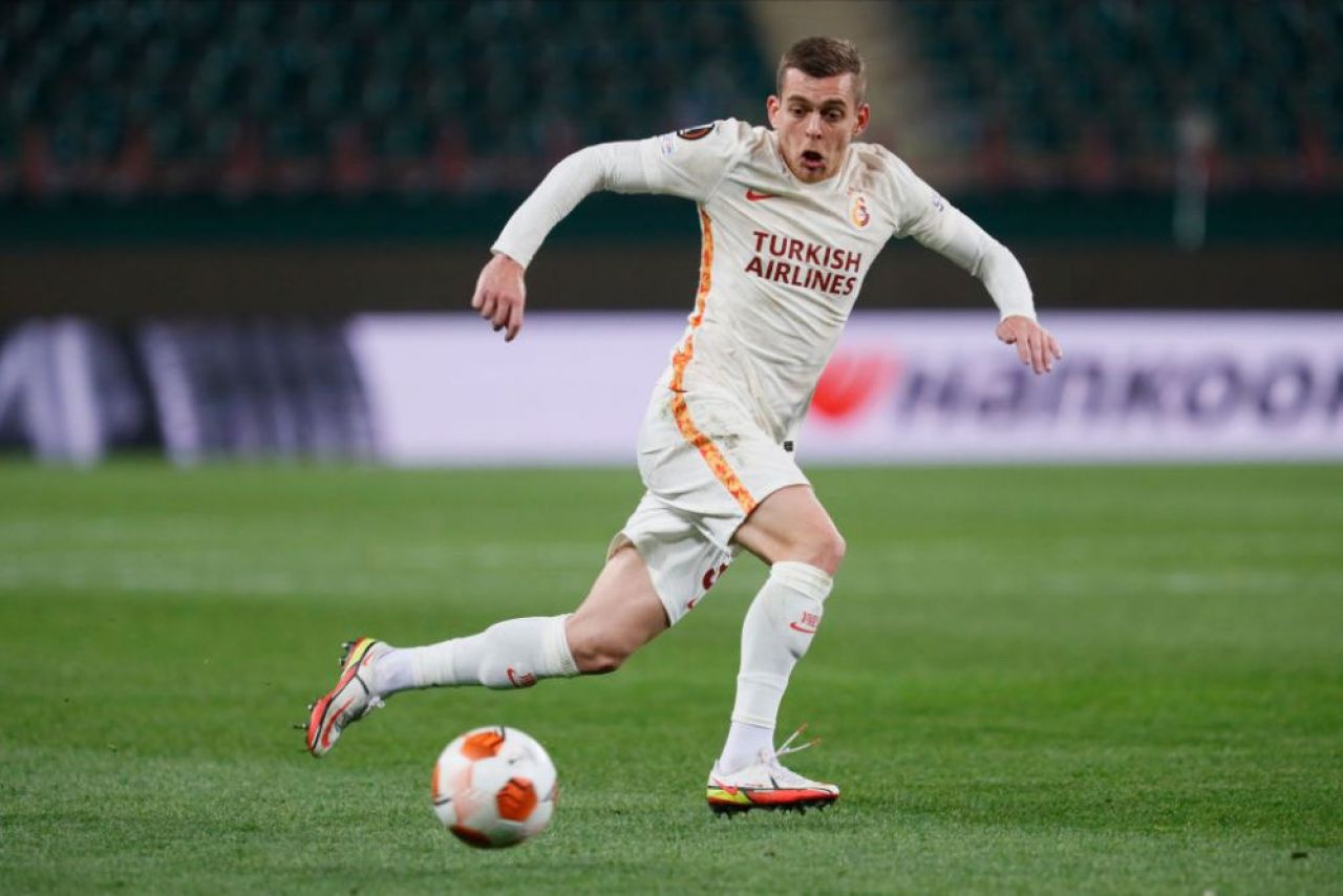 Alexandru Cicâldău nu mai este dorit la Galatasaray. Presa din Turcia a anunțat unde ar putea ajunge mijlocașul român_3