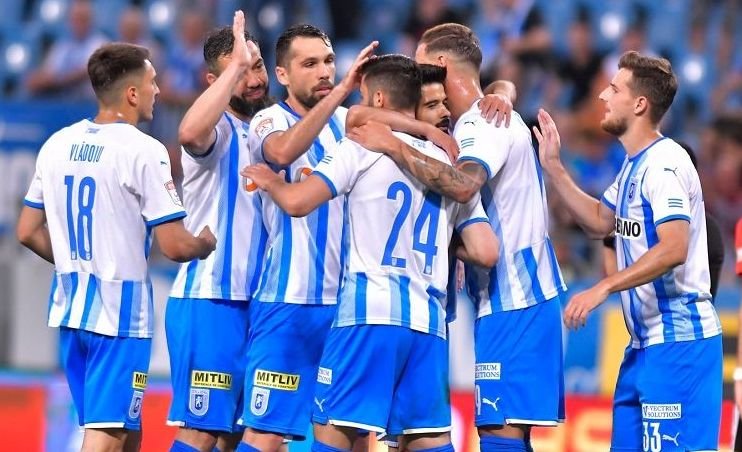 Universitatea Craiova - Farul Constanța 4-1 | „Regele” abdică de pe locul 4! Reghecampf o trimite pe Farul pe locul 5_13