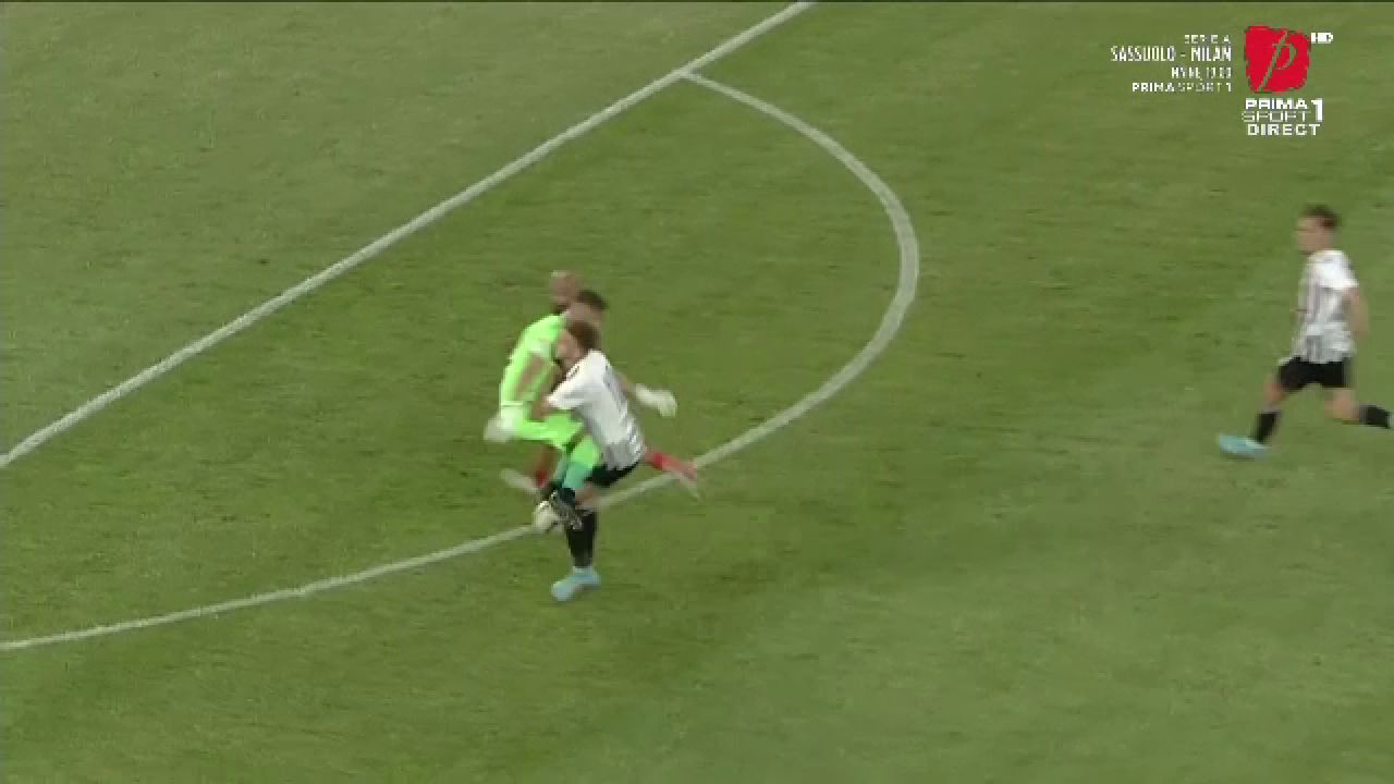 Universitatea Cluj - Dinamo 2-0 | Dezastru pentru 'câini' pe Cluj Arena! Echipa lui Uhrin trebuie să facă o 'minune' pentru a evita retrogradarea _3