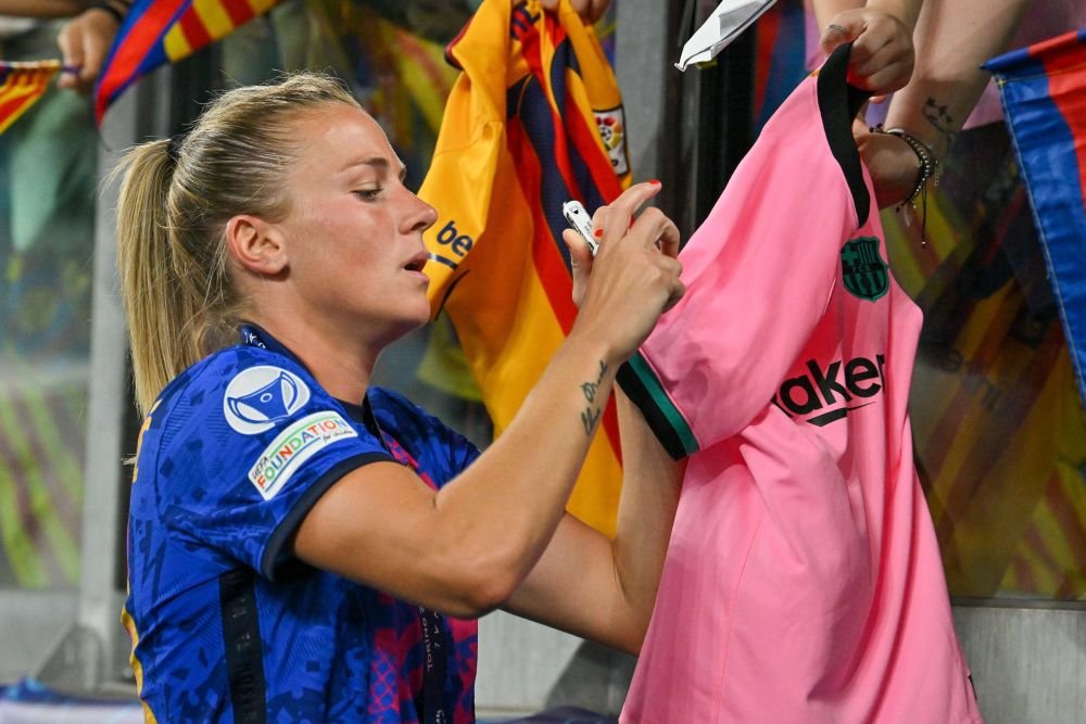 Lyon a trezit-o pe Barcelona din 'visul european'! Victorie clară în finala UEFA Women's Champions League! Franțuzoaicele câștigă pentru a opta oară trofeul _18