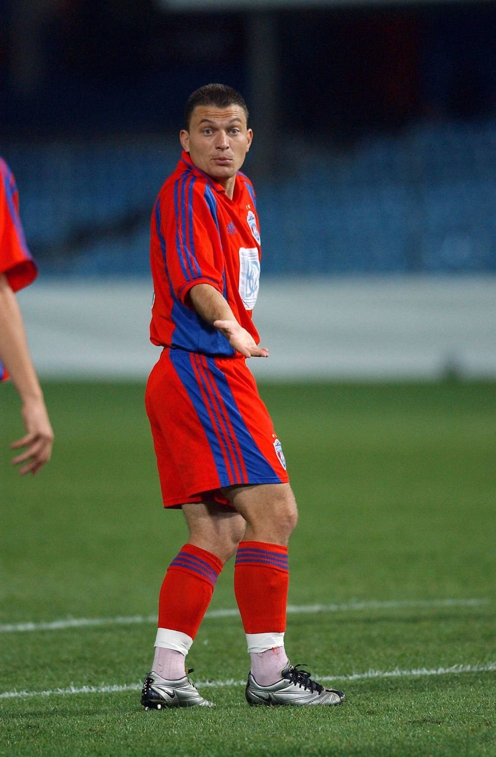 Tatăl ”perlei” de la FCSB, marcator în Liga 3 la 45 de ani!_3