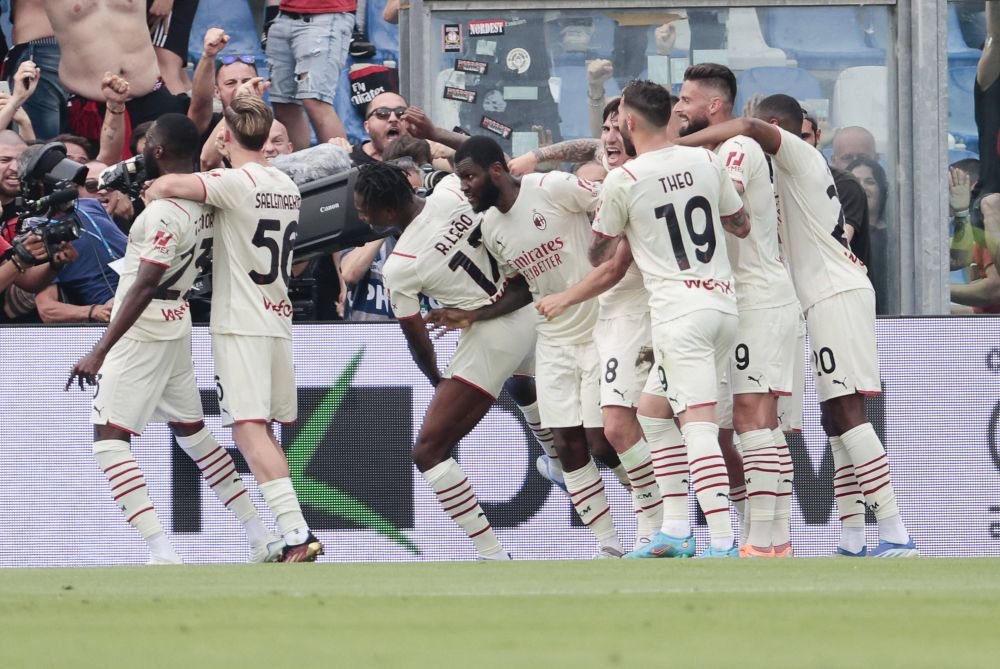 Sassuolo - AC Milan 0-3 și Inter - Sampdoria 3-0: echipa lui Pioli, campioană în Serie A după o pauză de 11 ani_6