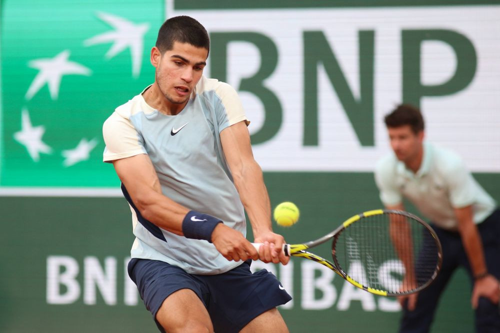 „Uraganul Alcaraz” nu a iertat nimic, în primul meci jucat pe Arena Philippe-Chatrier: va întâlni un conațional în turul secund_9
