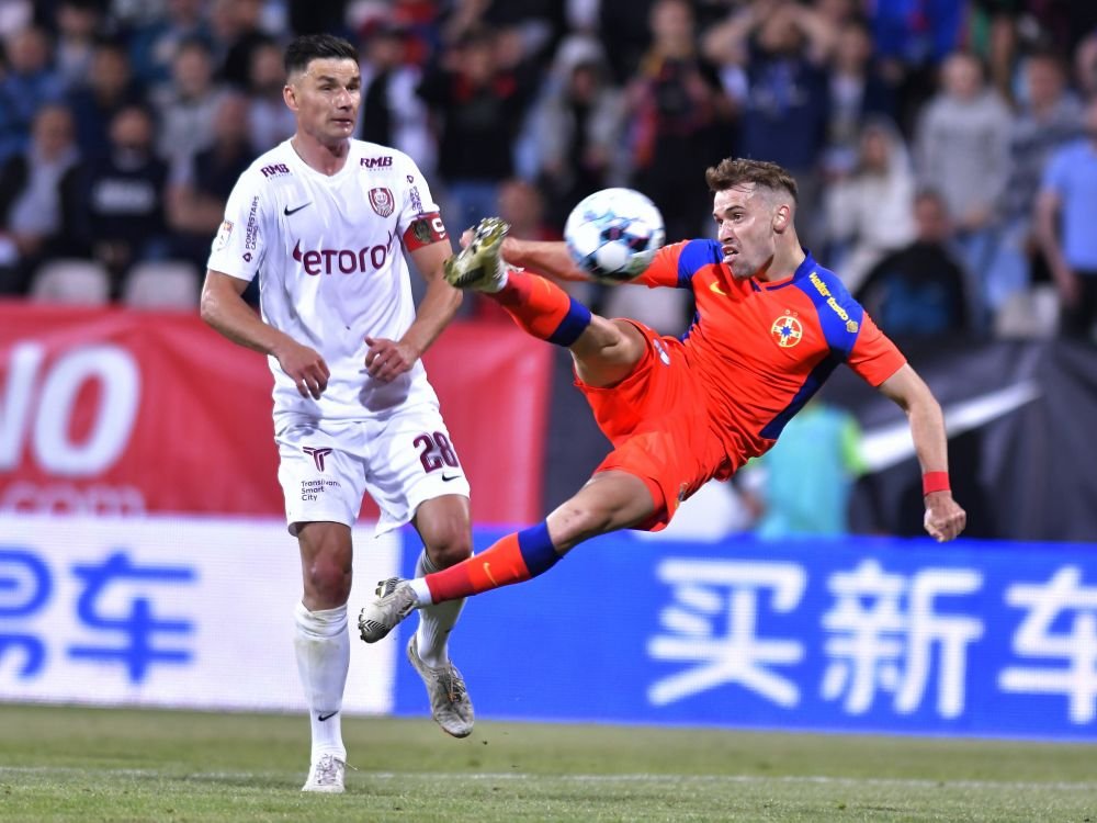 Cu cine a văzut Dan Petrescu meciul dintre CFR Cluj și FCSB_13