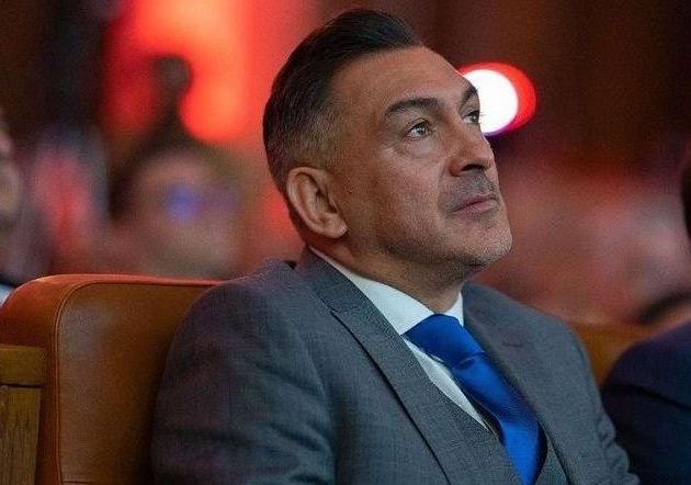 S-a rupt lanțul prieteniei? Ilie Dumitrescu îl ceartă pe Dan Petrescu: „Cum să nu te duci la serviciu?” _7