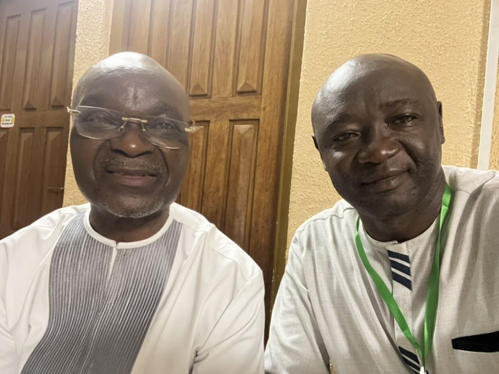 Roger Milla, atacantul care l-a amețit pe Andone la Mondialul din 1990, s-a retras definitiv la 70 de ani!_6