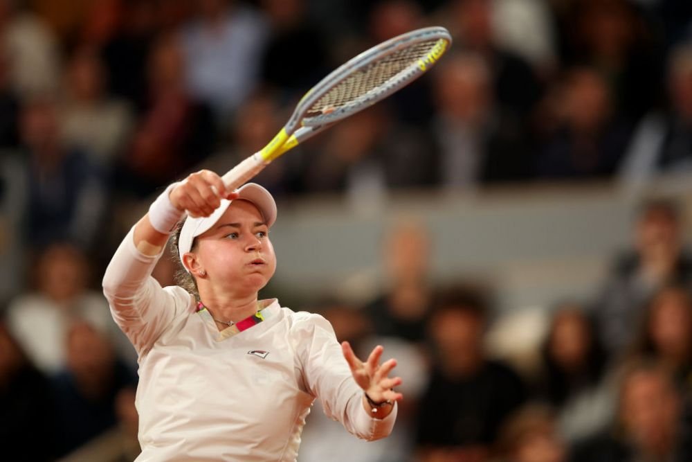 „Ici c'est Parry!” Campioana en-titre, Barbora Krejcikova, eliminată de o puștoaică de 19 ani, în primul tur la Roland Garros_2
