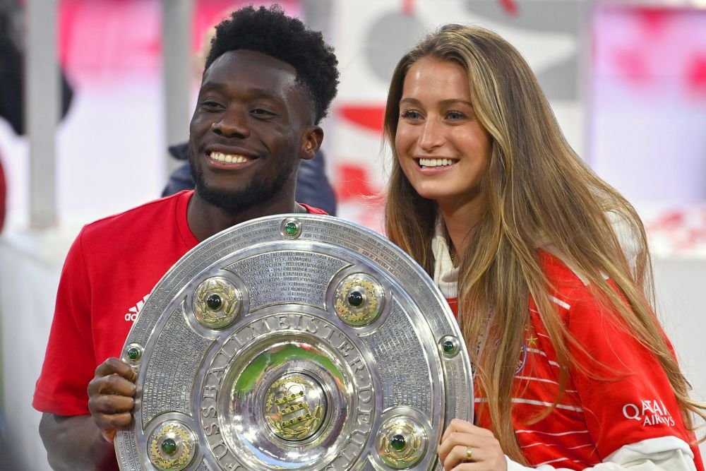 Alphonso Davies s-a despărțit de iubita sa, jucătoare la PSG: „Zvonurile despre ea nu sunt adevărate!” _26