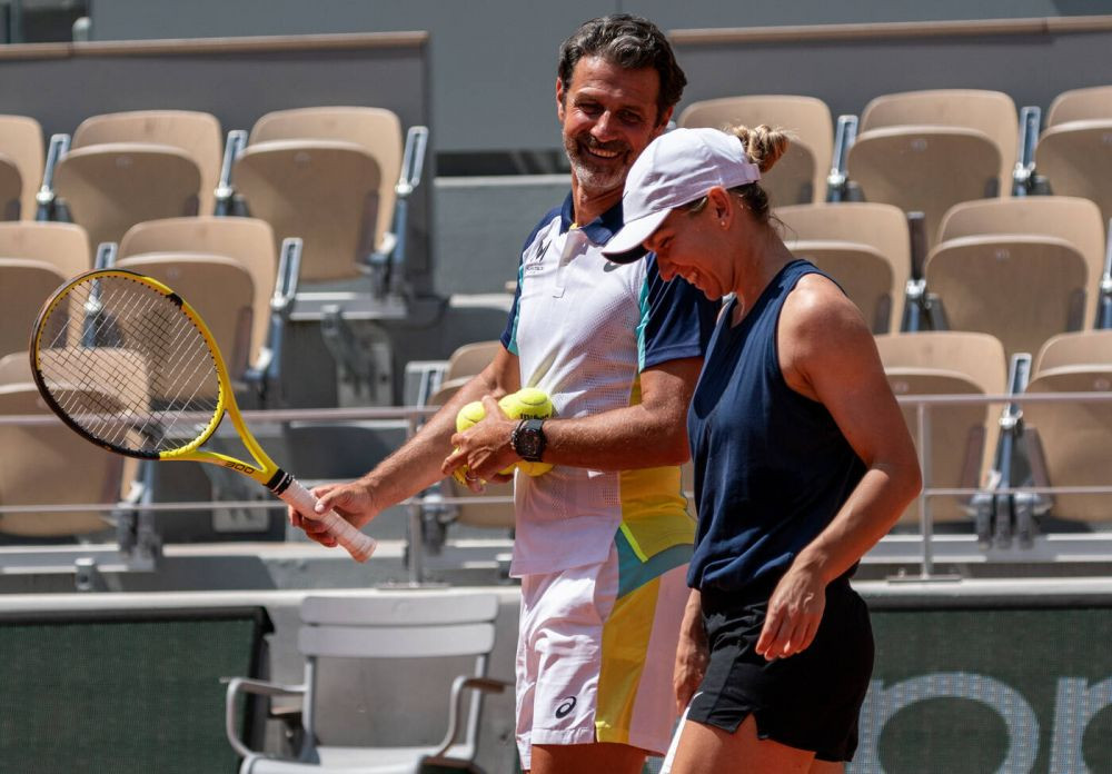 Patrick Mouratoglou, impresionat de Simona Halep, după o lună de colaborare: „Nu vreau să-i schimb jocul. Ce face ea, o raritate”_15