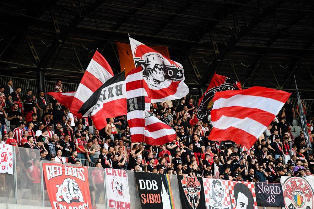 Sunt șanse mari să fie sold-out! Câte bilete au mai rămas pentru meciul Dinamo - U Cluj_2