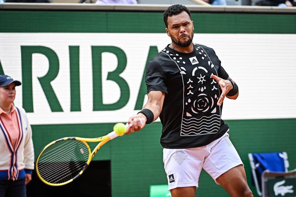 „Mă întreb dacă acesta nu e cel mai frumos moment din cariera mea” Francezii l-au omagiat cum se cuvine pe Jo-Wilfried Tsonga, la retragere_4