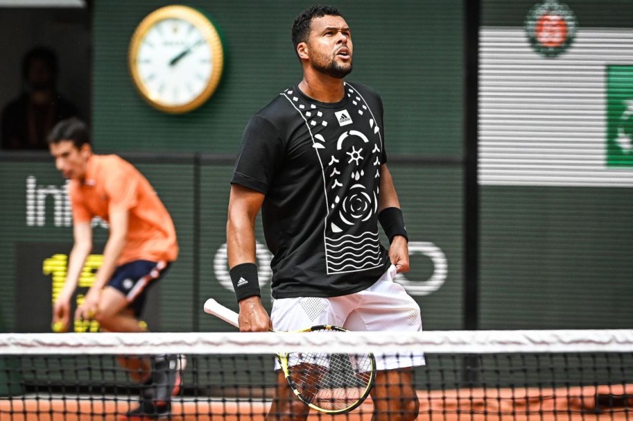 „Mă întreb dacă acesta nu e cel mai frumos moment din cariera mea” Francezii l-au omagiat cum se cuvine pe Jo-Wilfried Tsonga, la retragere_12