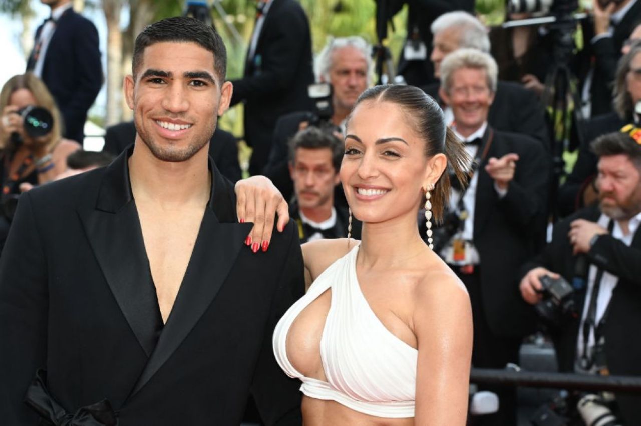 Starul de la PSG care a făcut senzație la Cannes. Soția cu 12 ani mai în vârstă a făcut senzație pe covorul roșu _13