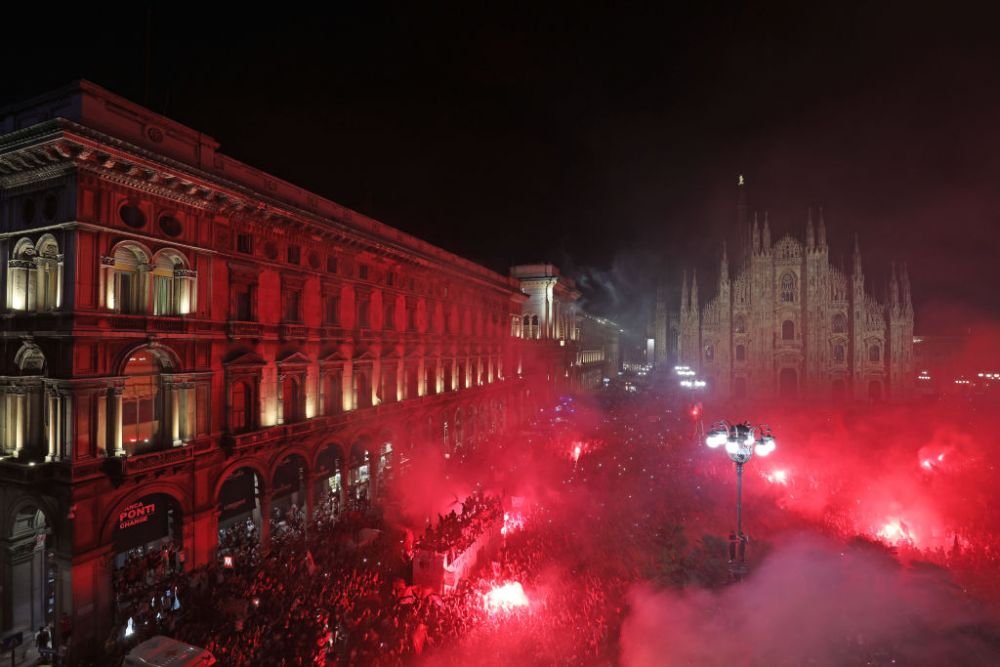 Manchester City, ținta ironiilor după sărbătoarea titlului: „Petrol versus istorie! / La nunțile din Asia sunt mai mulți oameni!” _8
