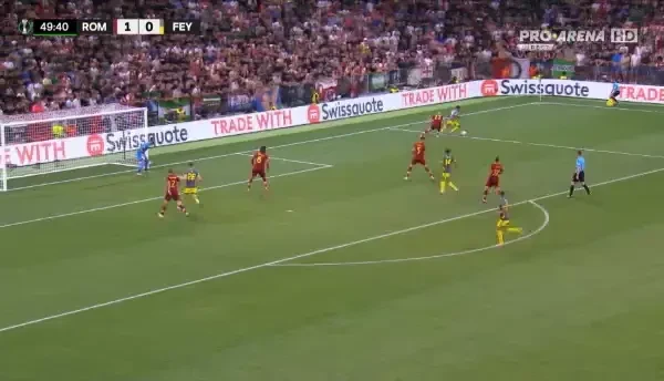 Roma - Feyenoord. Minutul 51, ocazie Feyenoord